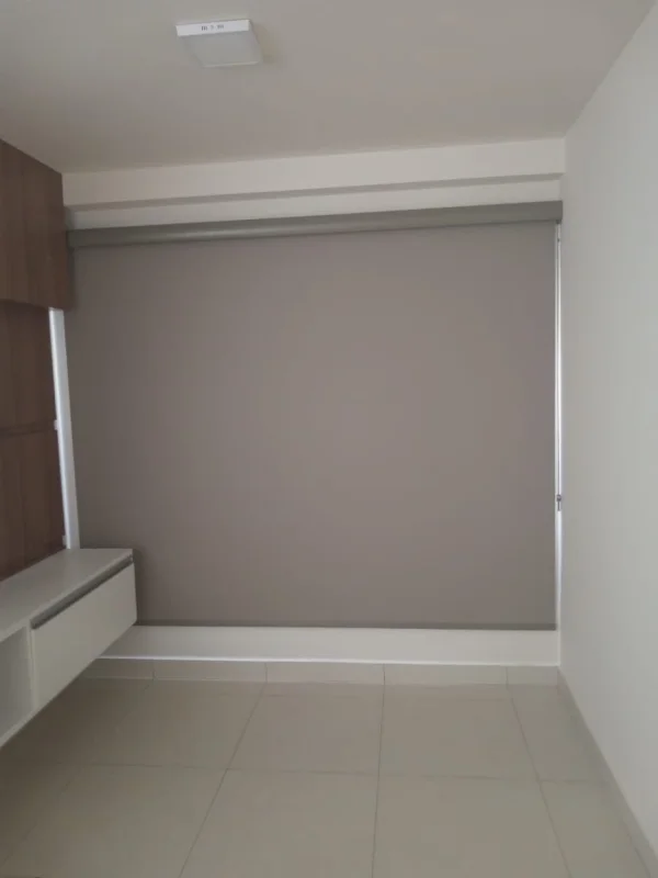 Cortina blackout rolô