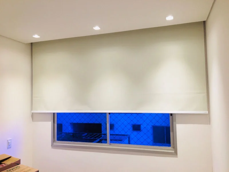 Cortina rolô blackout