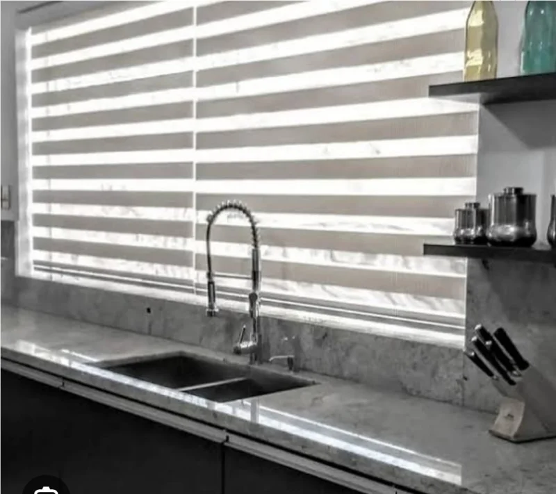 Persiana double vision para cozinha