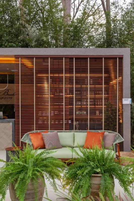 Persiana de madeira horizontal