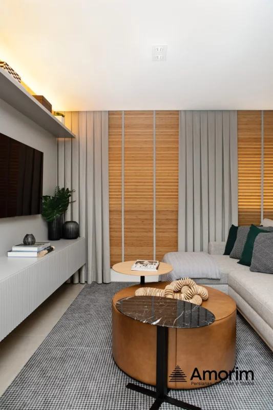 Persianas de madeira horizontal